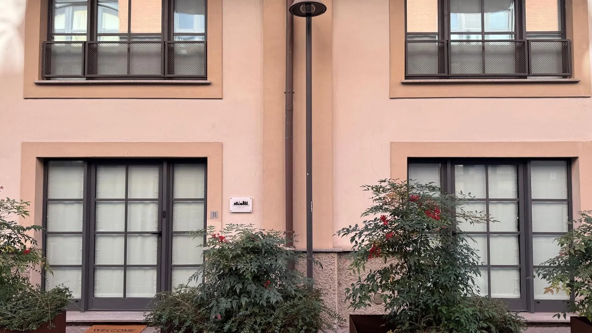 Luxury House In Milano Pietrasanta 130 Mq Apartment  Milan